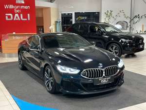 BMW M850 i xDrive NAVI-HUD-KAMERA°360°-CARPLAY-LASER Bild 4