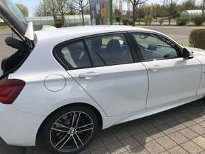 BMW 140 M140i Aut. Special Edition Bild 2