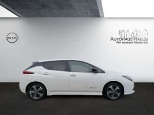 Nissan Leaf 40 kWh Tekna Klima Navi Leder LED DAB SHZ Bild 4