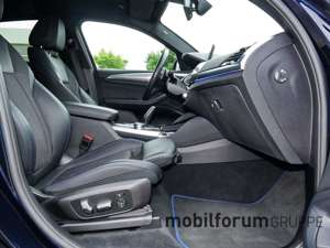 BMW X4 xDrive30i M-Sport AHK Navi HUD Memory Sitze Bild 2