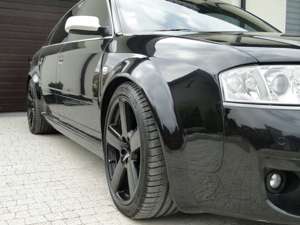 Audi RS6 4.2 quattro Lim. (4B4) Bild 3