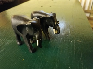 Elefanten Holz Bulle Kuh Bild 3
