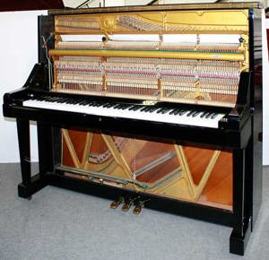 Klavier Yamaha UX, 131 cm, schwarz poliert, Nr. 2107141, 5 Jahre Garantie Bild 6