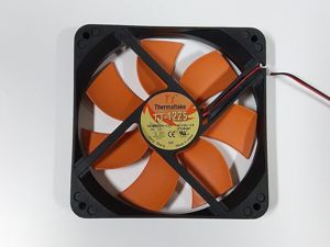 PC Gehäuselüfter Gehäuse Lüfter 120mm schwarz orange Bild 2