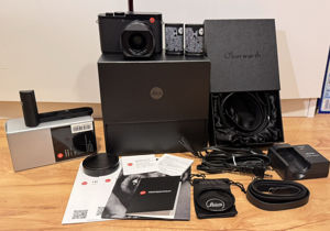 Leica Q2 47,3 MP Kompaktkamera   Schwarz mit Garantie ca. 500 Auslöser.