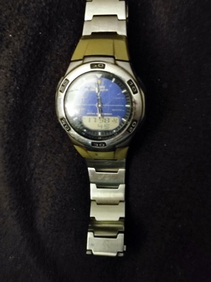 Armbanduhr "Casio Wave Ceptor WVA-105H"