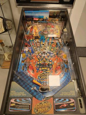 Stern - Grand Prix - Pinball  Flipper  Spielautomat Bild 9