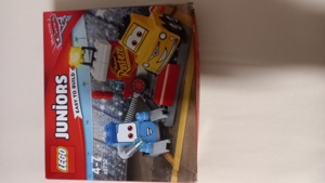 Lego 10732 Juniors Tankstelle cars Bild 1