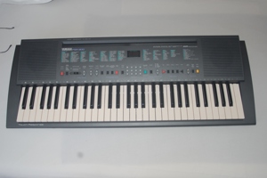 Keyboard Yamaha PSR 300 Bild 1