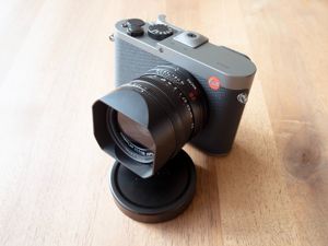 Leica Q Titanium Grey (Typ 116) Edition w. 28mm Summilux f 1.7 EXCELLENT Bild 4
