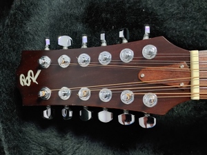 12-saitige Westerngitarre Baton Rouge R35 12 mit Tonabnehmer und Case Bild 7