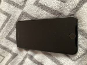 iPhone 7 128 GB Bild 2