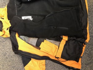 Coole Jacke orange-schwarz | 2 in 1 | Jeronimo | Gr 104 mit Kapuze und Reflektor Bild 6