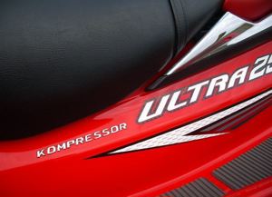   JET SKI ULTRA Kawasaki  Ultra 250X  Bild 8
