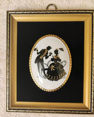 Drei Silhouetten Bilder auf Porzellan - gerahmt VB 85,90 Eur.