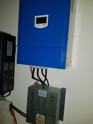 PWM Wind Solar Hybrid Controller FKJ-B (PWM) 1KW48V dc