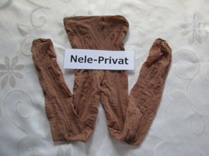 Feuchte Strings, getragene Nylons, heiße Fotos und Video auf dein Handy. Ich bin geil und zeige viel Bild 2