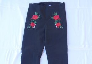 Lange Hose Devided H&M Gr. 34 schwarz Applikation Damen