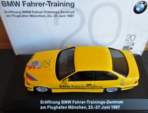  BMW M3 Coupé E36 PROMO Modell 20 Jahre Training direkt von BMW Minichamps OVP 1:43 Bild 4