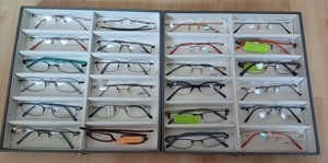 KONVOLUT 240 NEUE Brillengestelle Brillenfassungen TAUSCH, Beispiel: LED Fernseher möglich LESEN Bild 10