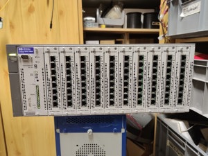 Procurve Switch 4000M J4121a 80 Port