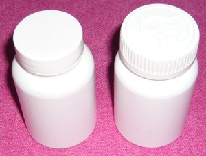 10x Kunststoff-Dose klein mit Schraubdeckel Behälter Plastik Dose Bild 2