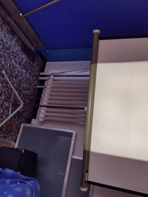 Revue Leinwand, gebraucht, sehr gut erhalten Bild 10