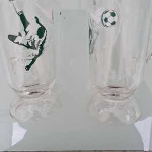 sportLicher Biergläser Fußball