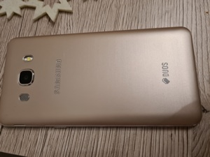Smartphone Samsung Galaxy J5 (2016) Bild 4