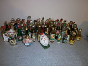 180 Schnapsflaschen miniatur, Raritäten Sammlung voll! Bild 3