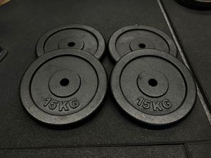  NEU - 4 x 15kg Gusseisen schwarze Hantelscheiben 30mm - Gym  Bild 5
