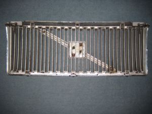 Volvo - Kühlergrill - VNO 3518885 - Eur 235 Bild 2