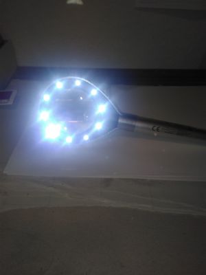 LED Leuchte Exklusive Taschenlampe Bild 4