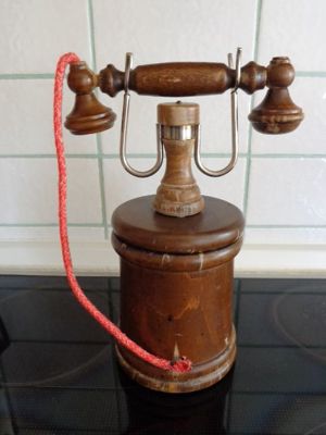 Vintage Deko Artikel aus Holz: Telefon 3,00 Euro Bild 2