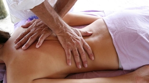 Wunderschöne Massage für die Frau.  Bild 1