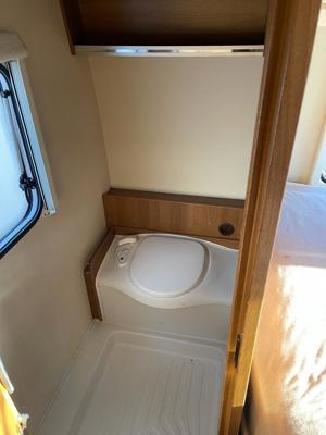 Tabbert Da Vinci 680KD Autark Dusche WC Große K hlschk Klima 6 Schlafplätze Alufelgen  Bild 8
