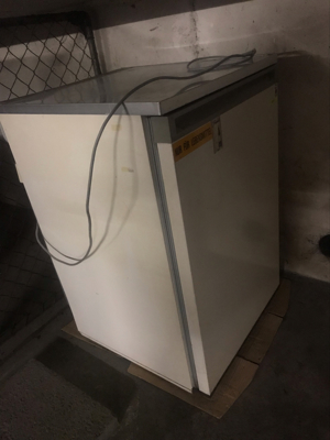Kühlschrank der Marke Vorwerk ( etwas älteres Modell) Bild 1