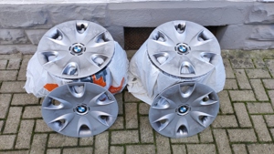 BMW Winterräder 195 55R16 (Felgen, Bridgestone-Reifen, Radkappen) Bild 2