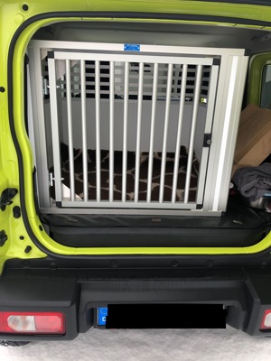 Neuwertige Hundetransportbox von WT-Metall für großen Hund