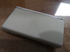 Nintendo Game Boy DS Lite mit über 20 Spiele + Original Netzteil Bild 3