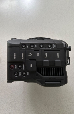 Canon EOS C70, Super 35mm 4K DGO-Sensor Cinema Kamera, RF-Mount Bild 4