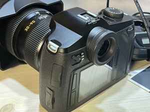 Leica S S2 37.5MP Digitalkamera + Vario Elmar S 30-90mm ASPH Bild 4