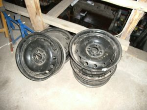 4 Stahlfelgen Fiat Punto(2010) 6 J15 ET 38(KBA 49120) gebraucht