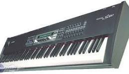 YAMAHA  S 80  Music Synthesizer 