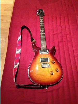 Bilderansicht PRS Classic Electric CE 24 Tremolo cherry sunburst