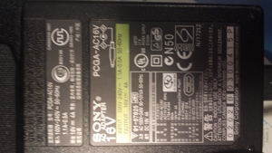 Sony Netzteil-AC.-Adapter   PCGA. AC.16V. Bild 2