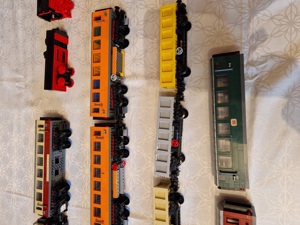 Lego 4 Tolle Waggons inklusive Ladung  Bild 4