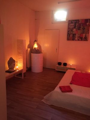 Yoni Massage in Krefeld : Hier kommt Frau auf ihre Kosten 120 Min 70 Euro  Bild 5