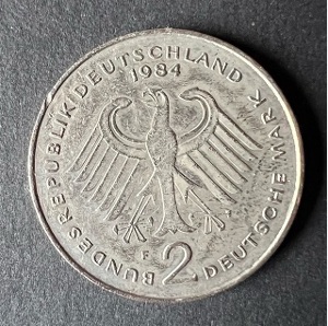 Zum 40. Jubeljahr eine 2 DM Umlaufmünze von 1984 Bild 1