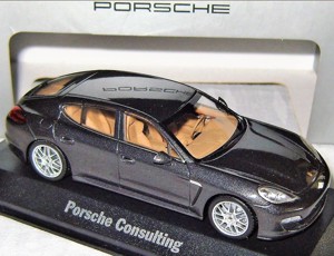  Porsche 911 997 Panamera PORSCHE CONSULTING Promo Modelle direkt von Porsche OVP 1:43 Bild 2
